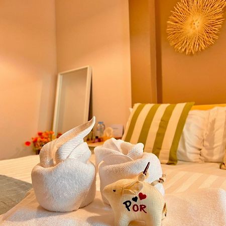 Por Poshtel Kanchanaburi City Exterior photo