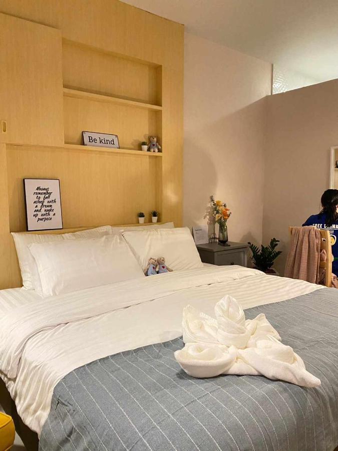 Por Poshtel Kanchanaburi City Exterior photo